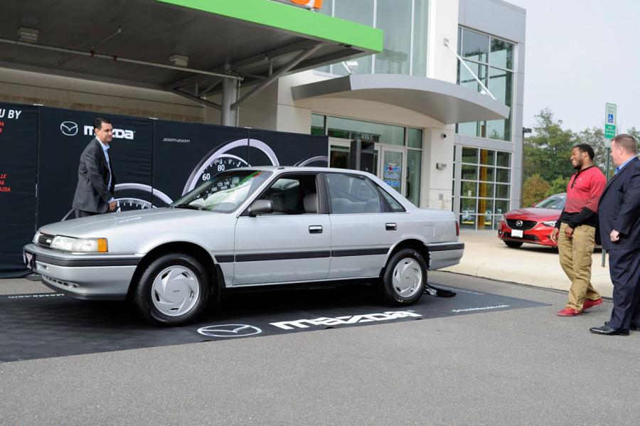  Mazda 626 1991 года  (фото 4 из 36)